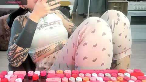 Snapshot of _feralberry__ chatting on 11, 2, 2026 Alis online show from 11, 2, 2026