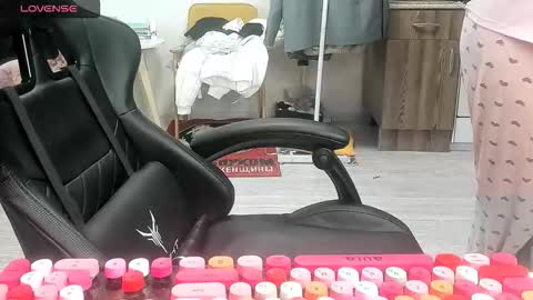 Snapshot of _feralberry__ chatting on 12, 2, 2026 Alis online show from 12, 2, 2026