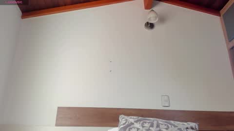 Snapshot of _fullmoon chatting on 10, 11, 2025 fullmoon online show from 10, 11, 2025