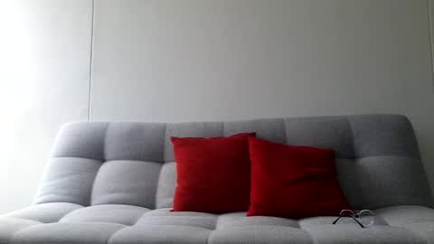 SKY online show from 8, 1, 2025