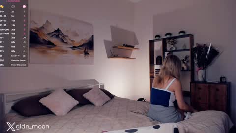 Snapshot of _golden_moon_ chatting on 30, 1, 2025 Rina online show from 30, 1, 2025