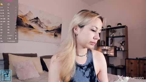 Snapshot of _golden_moon_ chatting on 13, 9, 2025 Rina online show from 13, 9, 2025
