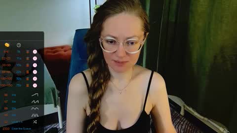 Snapshot of _goldilocks__ chatting on 22, 9, 2025 _goldilocks__ online show from 22, 9, 2025
