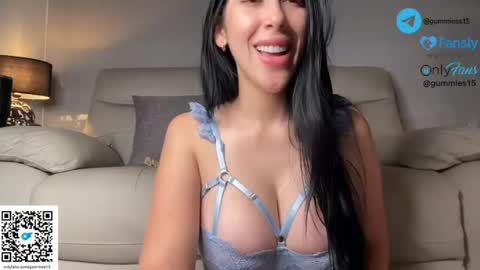 Snapshot of _gummies15 chatting on 18, 6, 2026 sara online show from 18, 6, 2026