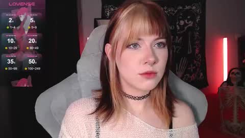 Snapshot of _gummybears_ chatting on 22, 11, 2025 Tori online show from 22, 11, 2025