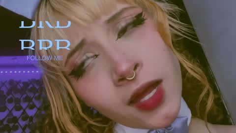 Snapshot of _heavenly_blue_ chatting on 12, 12, 2024 Bluey online show from 12, 12, 2024