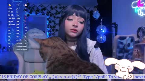 Snapshot of _heavenly_blue_ chatting on 25, 10, 2025 Bluey online show from 25, 10, 2025
