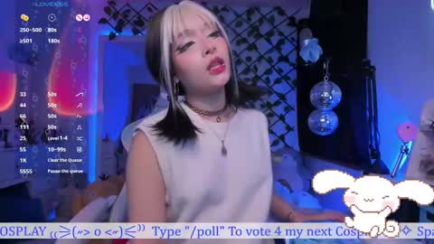 Snapshot of _heavenly_blue_ chatting on 13, 11, 2025 Bluey online show from 13, 11, 2025