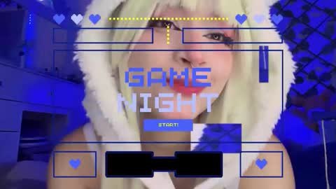 Snapshot of _heavenly_blue_ chatting on 18, 11, 2025 Bluey online show from 18, 11, 2025