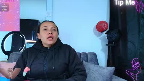Snapshot of _honey1_ chatting on 15, 9, 2025 Honey online show from 15, 9, 2025
