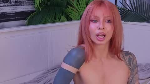 Snapshot of _honeymoney chatting on 3, 4, 2026 Lana online show from 3, 4, 2026