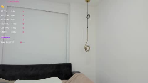 Darlis  online show from 2, 3, 2025