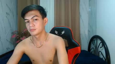 Snapshot of _hungry_cock_ chatting on 9, 5, 2026 AUSTINE online show from 9, 5, 2026