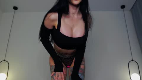 Mary online show from 23, 12, 2024