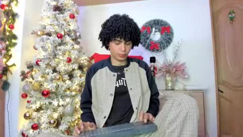 Snapshot of _jaay77 chatting on 30, 12, 2024 Jay online show from 30, 12, 2024