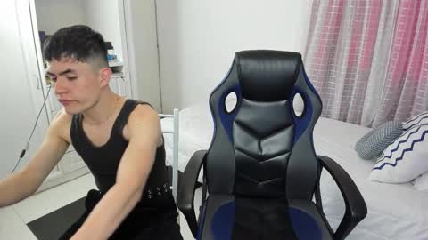 James online show from 4, 12, 2025