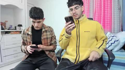 Snapshot of _jamesboy chatting on 18, 12, 2025 James online show from 18, 12, 2025