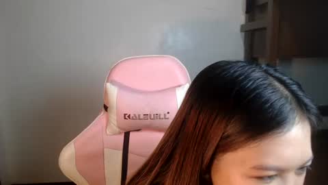 Snapshot of _jennn chatting on 11, 6, 2026 Jen online show from 11, 6, 2026