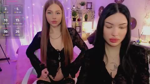 Snapshot of _jesslei_ chatting on 13, 2, 2026 Jess blond and Leila brunette online show from 13, 2, 2026