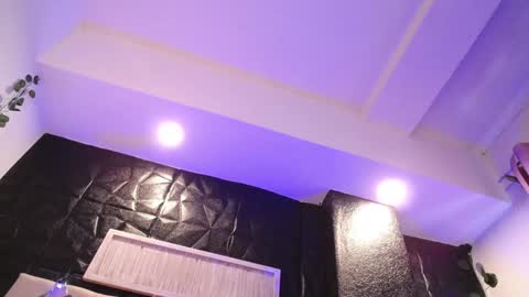 Snapshot of _johana18 chatting on 9, 12, 2024 Mia online show from 9, 12, 2024