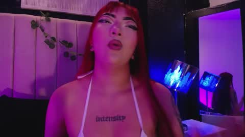 Snapshot of _johana18 chatting on 27, 12, 2024 Mia online show from 27, 12, 2024