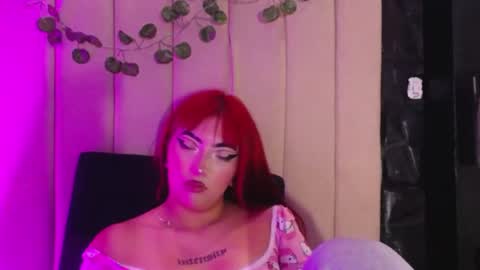 Snapshot of _johana18 chatting on 8, 1, 2025 Mia online show from 8, 1, 2025