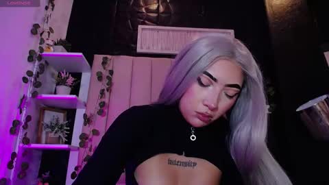 Snapshot of _johana18 chatting on 12, 2, 2025 Mia online show from 12, 2, 2025