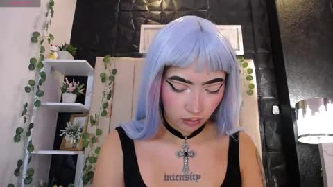 Snapshot of _johana18 chatting on 7, 3, 2025 Mia online show from 7, 3, 2025