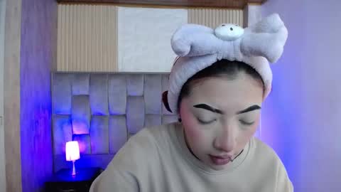 Snapshot of _johana18 chatting on 25, 9, 2025 Mia online show from 25, 9, 2025