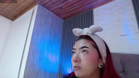 Mia online show from 19, 12, 2025