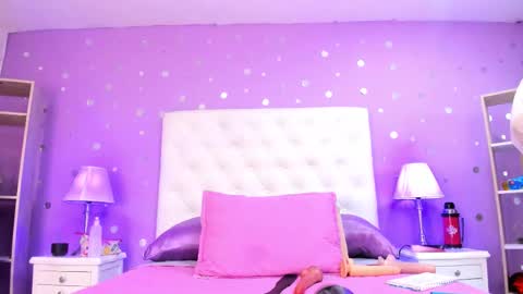 Snapshot of _johnson_alana chatting on 2, 10, 2025 _johnson_alana online show from 2, 10, 2025