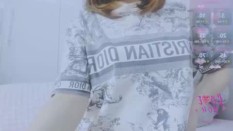 Snapshot of _joly_ chatting on 3, 10, 2025 Joly online show from 3, 10, 2025