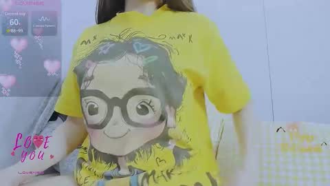 Snapshot of _joly_ chatting on 5, 11, 2025 Joly online show from 5, 11, 2025