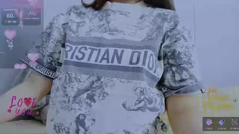 Snapshot of _joly_ chatting on 24, 11, 2025 Joly online show from 24, 11, 2025