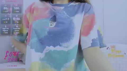 Snapshot of _joly_ chatting on 28, 11, 2025 Joly online show from 28, 11, 2025