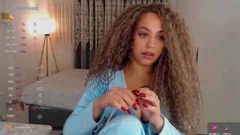 _just_a_queen_3 online show from 1, 10, 2025