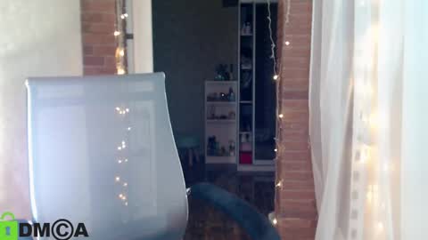  karolina online show from 12, 1, 2025