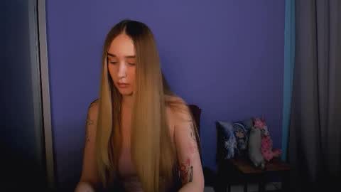 Snapshot of _kellykitten_ chatting on 22, 11, 2025 _kellykitten_ online show from 22, 11, 2025