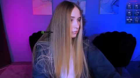 Snapshot of _kellykitten_ chatting on 30, 11, 2025 _kellykitten_ online show from 30, 11, 2025