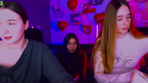 _kellykitten_ online show from 24, 2, 2026