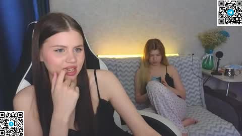 Molly   Emily online show from 29, 5, 2026