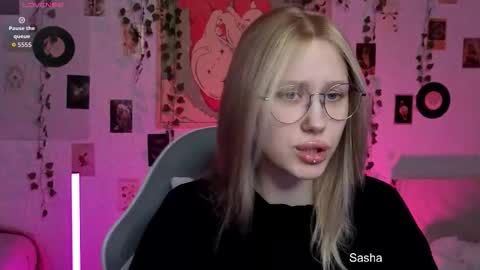 Snapshot of _kitekat_ chatting on 31, 10, 2025 _kitekat_ online show from 31, 10, 2025