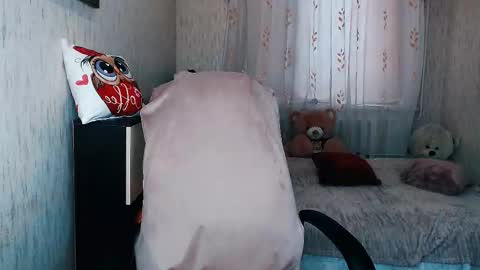 Snapshot of _kittyboo chatting on 10, 1, 2026 Aleksa online show from 10, 1, 2026