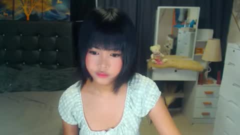 Snapshot of _kittyk7 chatting on 3, 3, 2026 bugrang online show from 3, 3, 2026