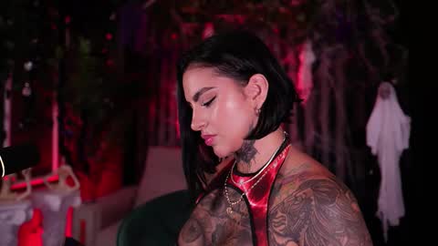 Snapshot of _kleo_ chatting on 11, 10, 2025 online show from 11, 10, 2025