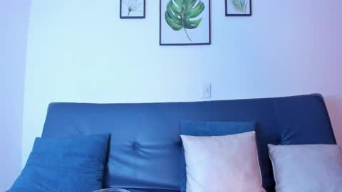  koriinn  online show from 19, 2, 2025