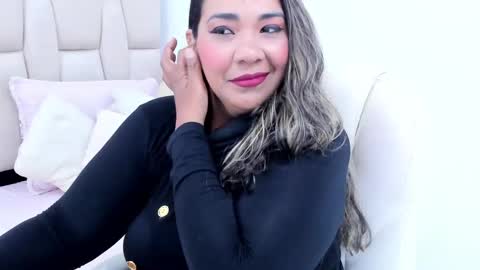 NAILHA SAJANI  online show from 15, 9, 2025