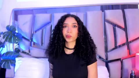 Lanna  online show from 27, 4, 2026