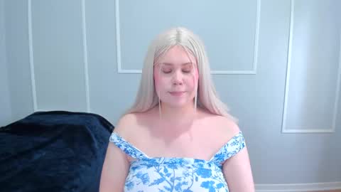 leana online show from 23, 10, 2025