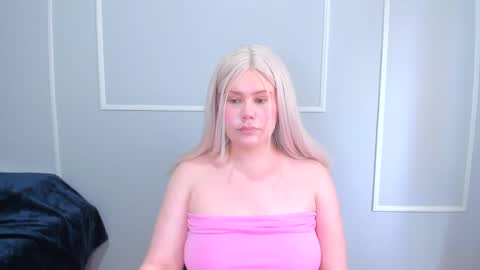 leana online show from 26, 10, 2025